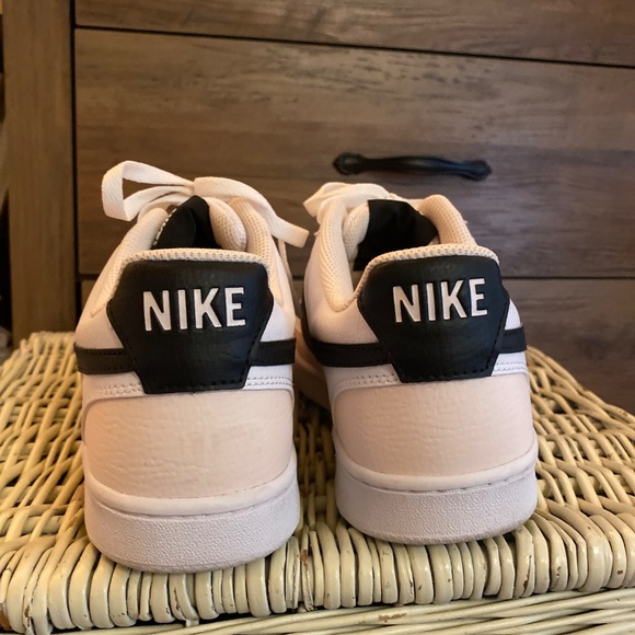 Nike Court Vision Low - Picture 3 of 6